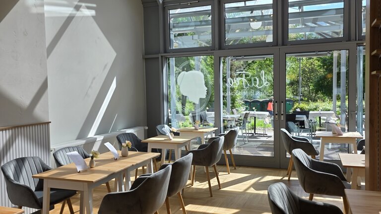 La Fee Caf&eacute; &amp; Eventlocation